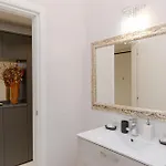 Vivimihome - Chic Corso Buenos Aires * Милан
